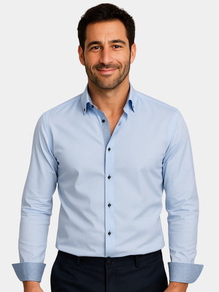 DELACROIX | CHEMISE ÉLÉGANTE LÉGÈRE AVEC DÉTAILS CONTRASTÉS